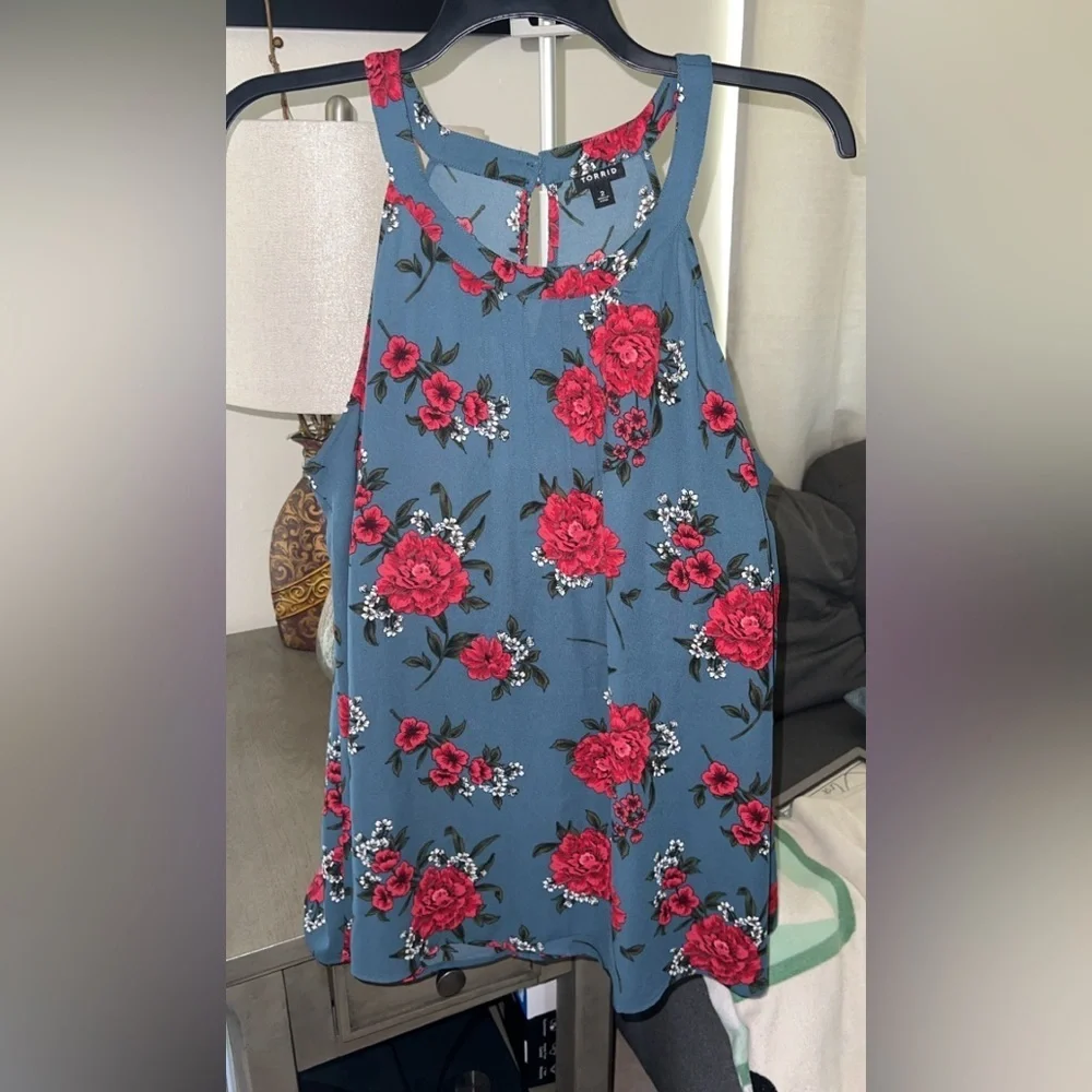 Dark Blue Floral Georgette Pleated Goddess Neck Tank - Picture 2 of 5
